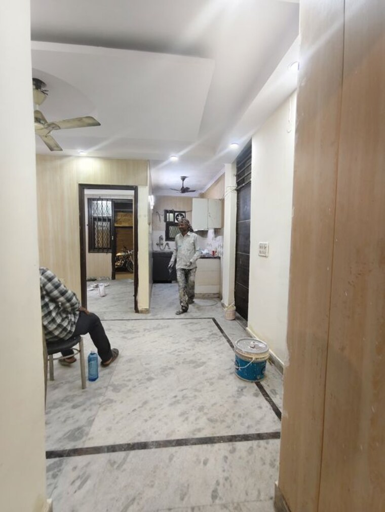 Parking, kalkaji 2 Bedroom 900 Sq.Ft. Builder Floor In Kalkaji Delhi 10357045