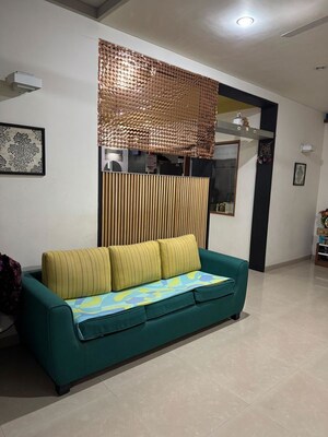 Bedroom in 3 BHK Apartment at Ambawadi – for Rent