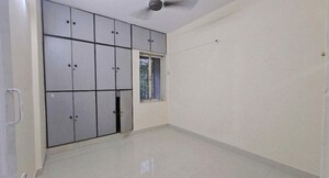Room in 1 BHK Apartment at Chinar Apartment 5, Vasant Vihar – for Rent