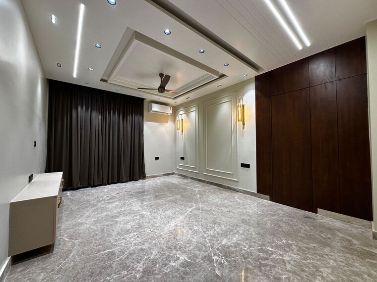 Bedroom, ansal-api-esencia 4 Bedroom 300 Sq.Yd. Builder Floor In Sector 67 Gurgaon 10357137