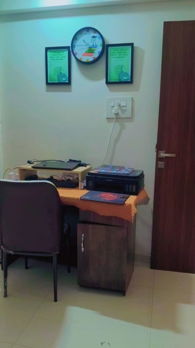 Nearby, kohinoor-tinsel-town 2 Bedroom 730 Sq.Ft. Apartment In Hinjewadi Pune 10357175