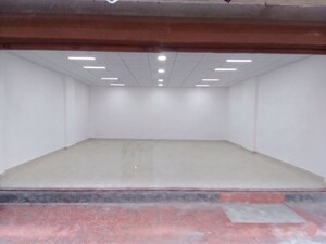  Shop For Rent in Chembur