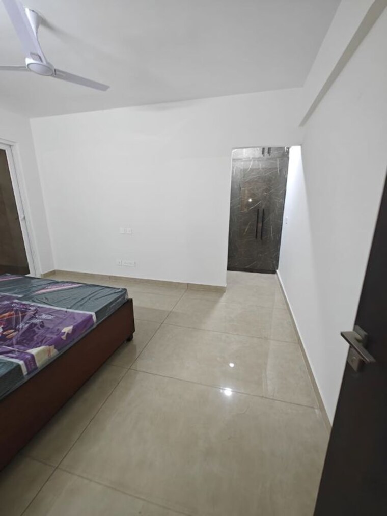 Kitchen, preet colony 3 Bedroom 1917 Sq.Ft. Apartment In Preet Colony Zirakpur 10357197