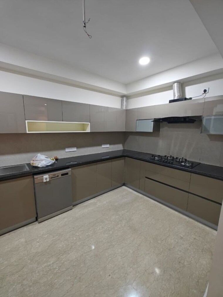 Kitchen, preet colony 3 Bedroom 1917 Sq.Ft. Apartment In Preet Colony Zirakpur 10357197