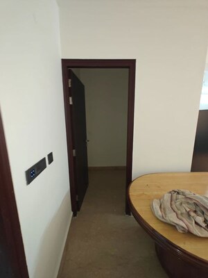 Room in 3 BHK Apartment at Preet Colony – for Rent