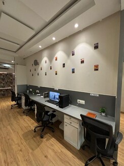 Office Space For Rent in Satra Plaza
