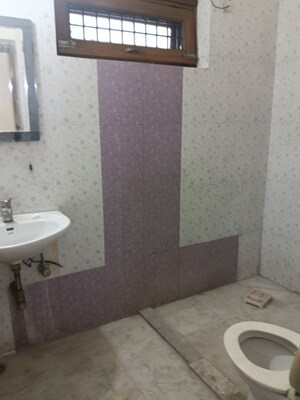 Bathroom in 3 BHK Builder Floor at Ansal Plaza Sector-23, Sector 23 – for Rent