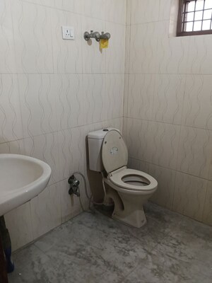 Bathroom in 3 BHK Builder Floor at Ansal Plaza Sector-23, Sector 23 – for Rent