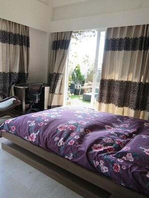 Bedroom in 3 BHK Apartment at Lower Parel – for Rent