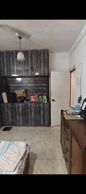 Bedroom in 1 BHK Apartment at Paschim Apartments, Dadar West – for Rent