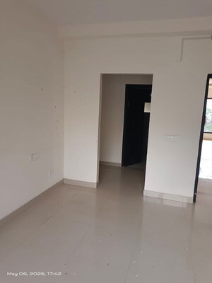 Room in 3 BHK Builder Floor at Manohar Singh Palm Residency, North Mullanpur – for Sale