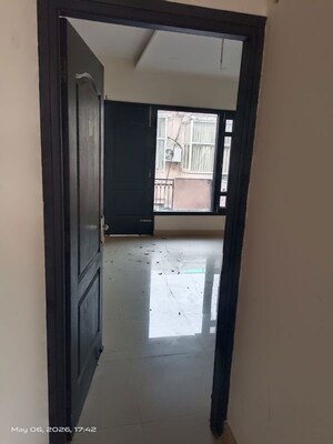 Room in 3 BHK Builder Floor at Manohar Singh Palm Residency, North Mullanpur – for Sale