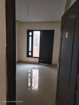 Room in 3 BHK Builder Floor at Manohar Singh Palm Residency, North Mullanpur – for Sale