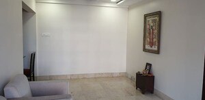 Room in 2 BHK Apartment at Cuffe Parade – for Rent