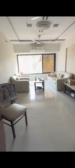2 BHK + Extra Room Apartment For Rent in Royal Palms Garden View