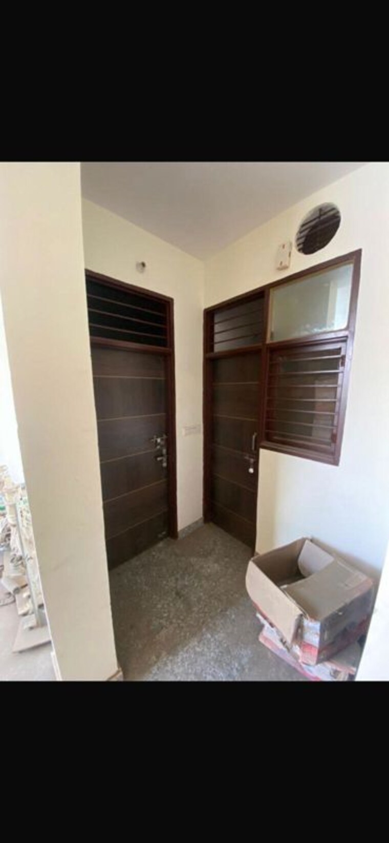 Bathroom, sector 37 5 Bedroom 100 Sq.Yd. Independent House In Sector 37 Gurgaon 10357406