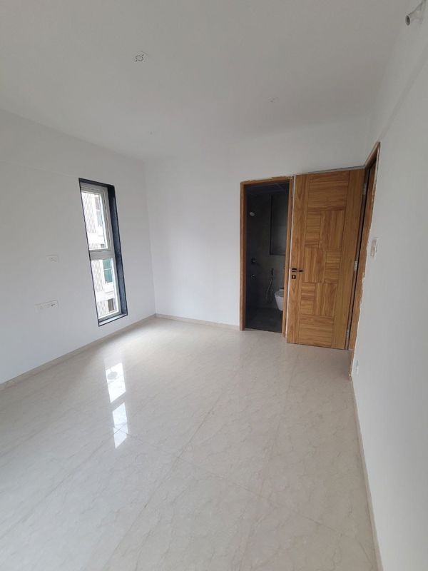 2 BHK 750 Sq.Ft. Apartment in Godrej Hillside 2