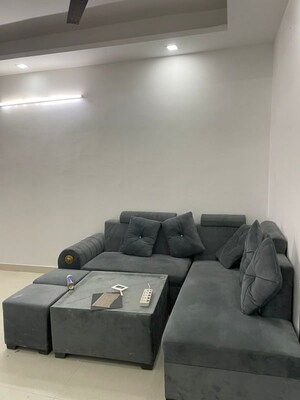 Bedroom in 1 BHK Builder Floor at Saket – for Rent