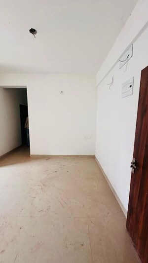 Room in 3 BHK Apartment at Magnolia Sports City, Barrackpore – for Sale