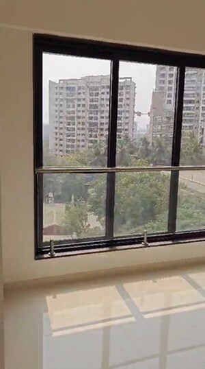 Bedroom in 2 BHK Apartment at Gurukripa Building, Chembur – for Rent