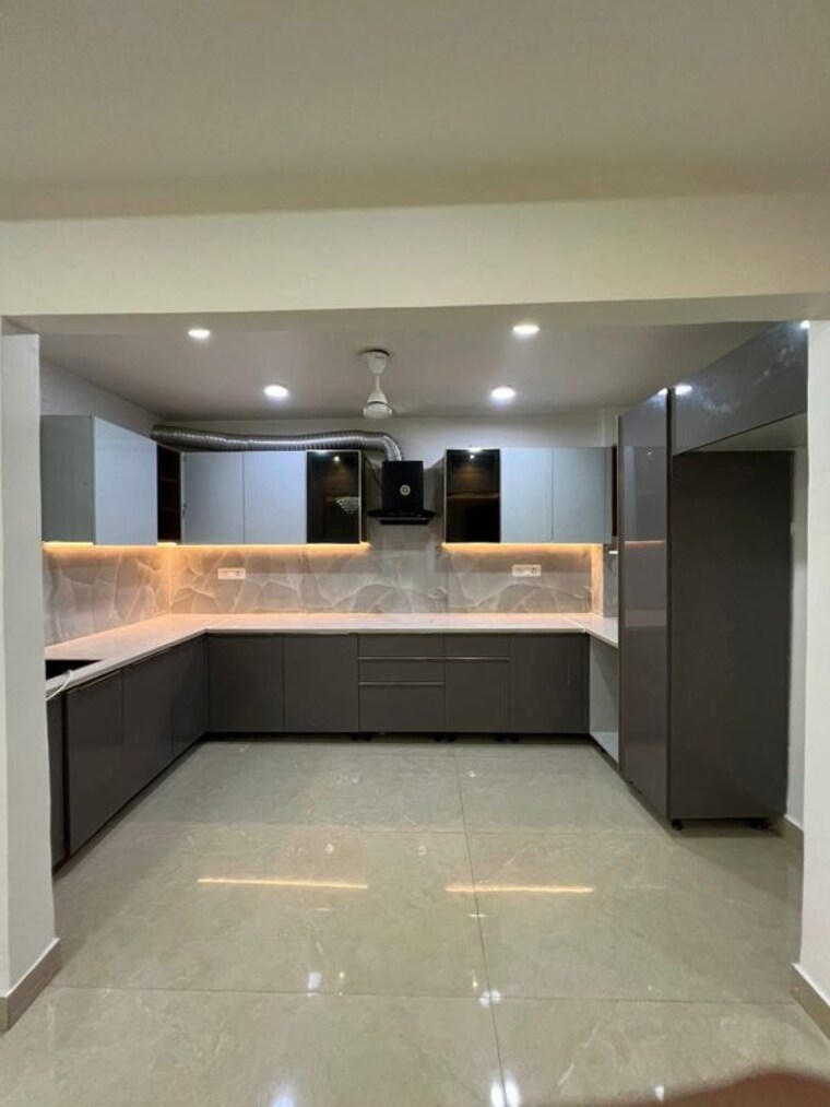 Kitchen, saket 3 Bedroom 1500 Sq.Ft. Apartment In Saket Delhi 10357607