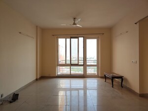 Room in 3 BHK Apartment at Mahindra Aura, Sector 110a – for Rent