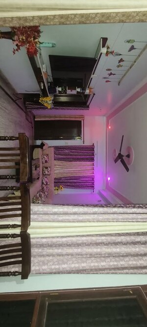 Staircase in 3 BHK Apartment at Aiman House, Mahanagar – for Rent