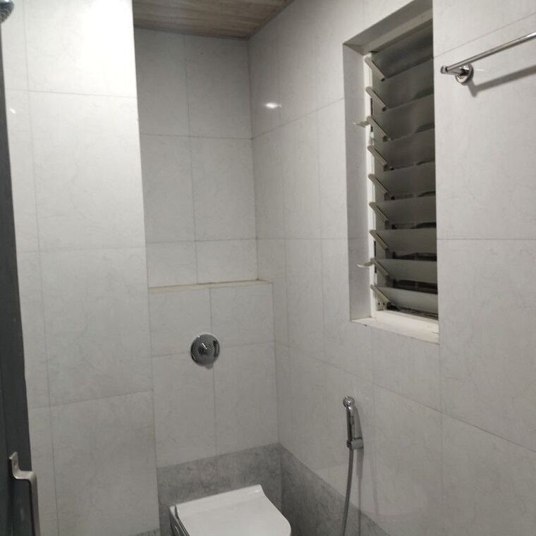 Bathroom, camp Studio 250 Sq.Ft. Apartment In Camp Pune 10357631