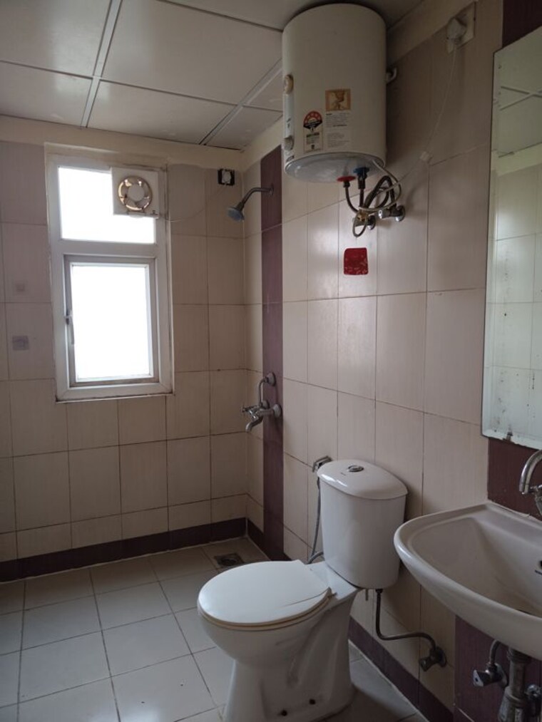 Bathroom, mahindra-aura 3 Bedroom 1615 Sq.Ft. Apartment In Sector 110a Gurgaon 10357674