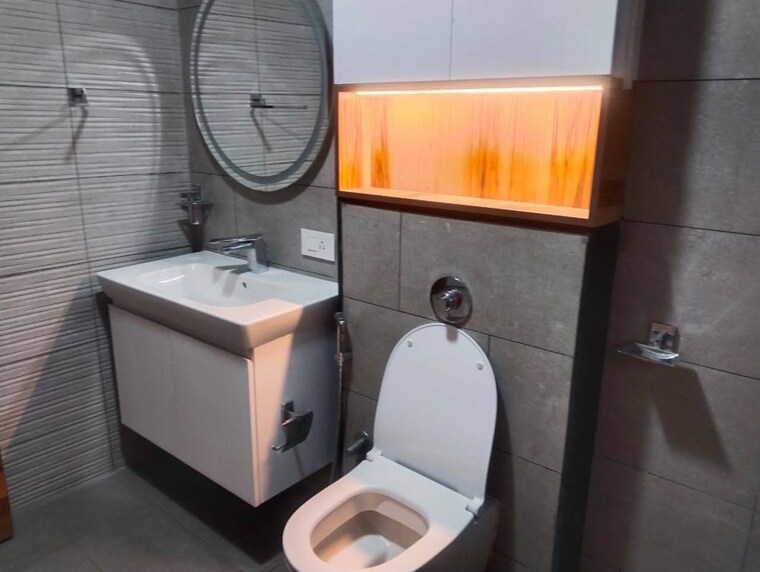 Bathroom, jayabheri-the-summit 3 Bedroom 2200 Sq.Ft. Apartment In Narsingi Hyderabad 10357692
