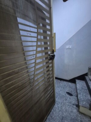 Staircase in 3.5 BHK Builder Floor at Mayur Vihar – for Sale