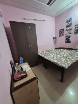 Bedroom in 2.5 BHK Builder Floor at Mayur Vihar – for Sale