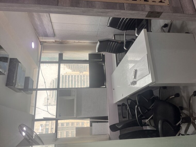 Kitchen, netaji subhash place Commercial Office Space 450 Sq.Ft. In Netaji Subhash Place Delhi 10357732