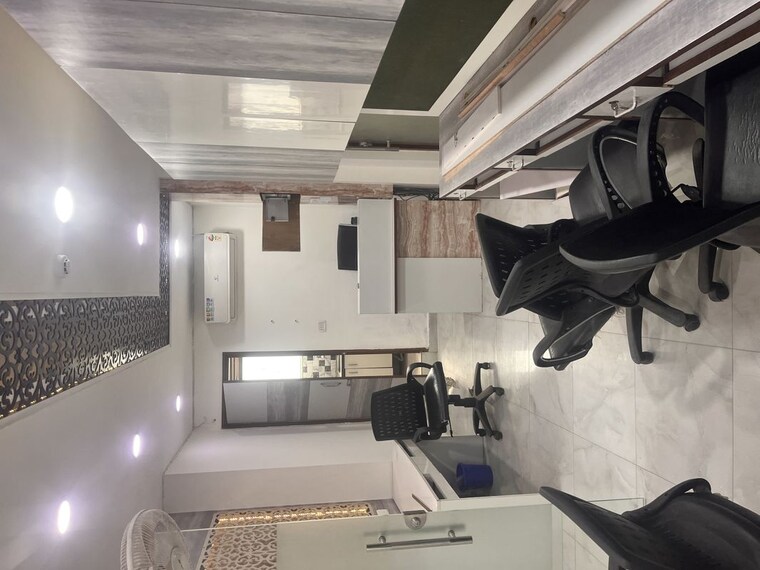 Team Area, netaji subhash place Commercial Office Space 450 Sq.Ft. In Netaji Subhash Place Delhi 10357732