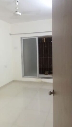 Room in 2 BHK Apartment at Wadala – for Rent
