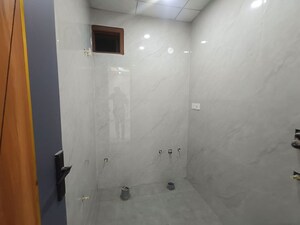 Bathroom in 4 BHK Builder Floor at Hajipur – for Sale