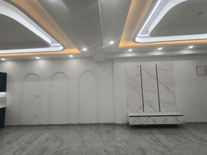 Furnished Amenities in 4 BHK Builder Floor at Hajipur – for Sale