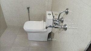 Bathroom in 3 BHK Builder Floor at Samaspur – for Rent