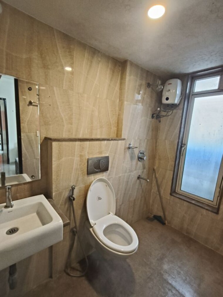 Bathroom, lodha-amara 2 Bedroom 672 Sq.Ft. Apartment In Kolshet Road Thane 10357820