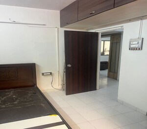 Room in 2 BHK Apartment at Matunga West – for Sale