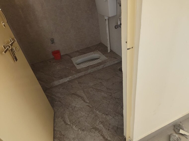 Room, akash-enclave 2 Bedroom 1250 Sq.Yd. Apartment In Vrindavan Yojna Lucknow 10357842