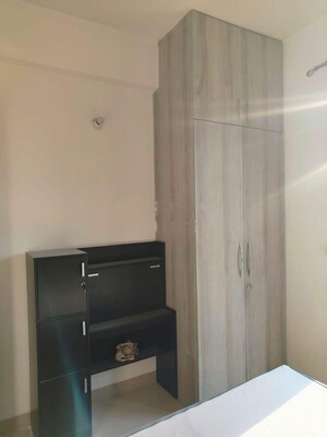 Furnished Amenities in 1 RK Apartment at Pioneer Araya, Sector 62 – for Rent