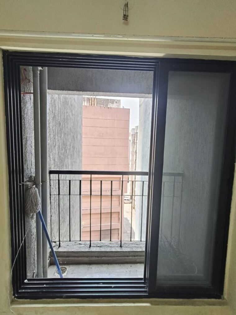 Balcony, dosti-desire 1 Bedroom 300 Sq.Ft. Apartment In Brahmand Thane 10357870