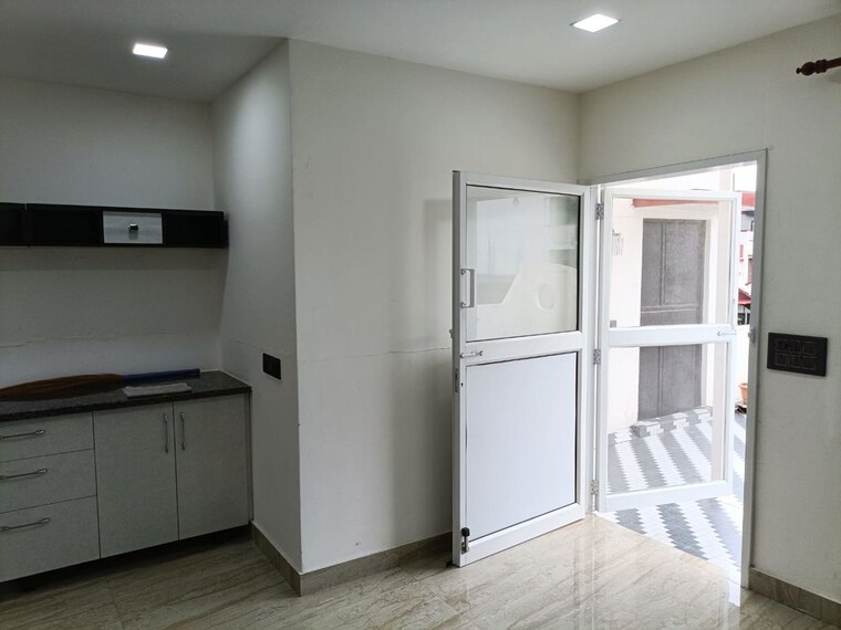 Room, mapsko-mount-ville 3 Bedroom 1490 Sq.Ft. Builder Floor In Sector 79 Gurgaon 10357889
