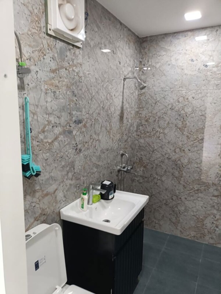 Bathroom, mapsko-mount-ville 3 Bedroom 1490 Sq.Ft. Builder Floor In Sector 79 Gurgaon 10357889