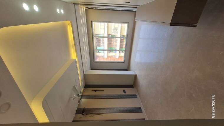Room, sector 46 3 Bedroom 2200 Sq.Ft. Builder Floor In Sector 46 Gurgaon 10357854