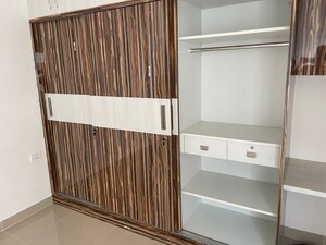 Furnished Amenities in 2 BHK Apartment at Mahendra Aarna, Electronic City Phase ii – for Rent