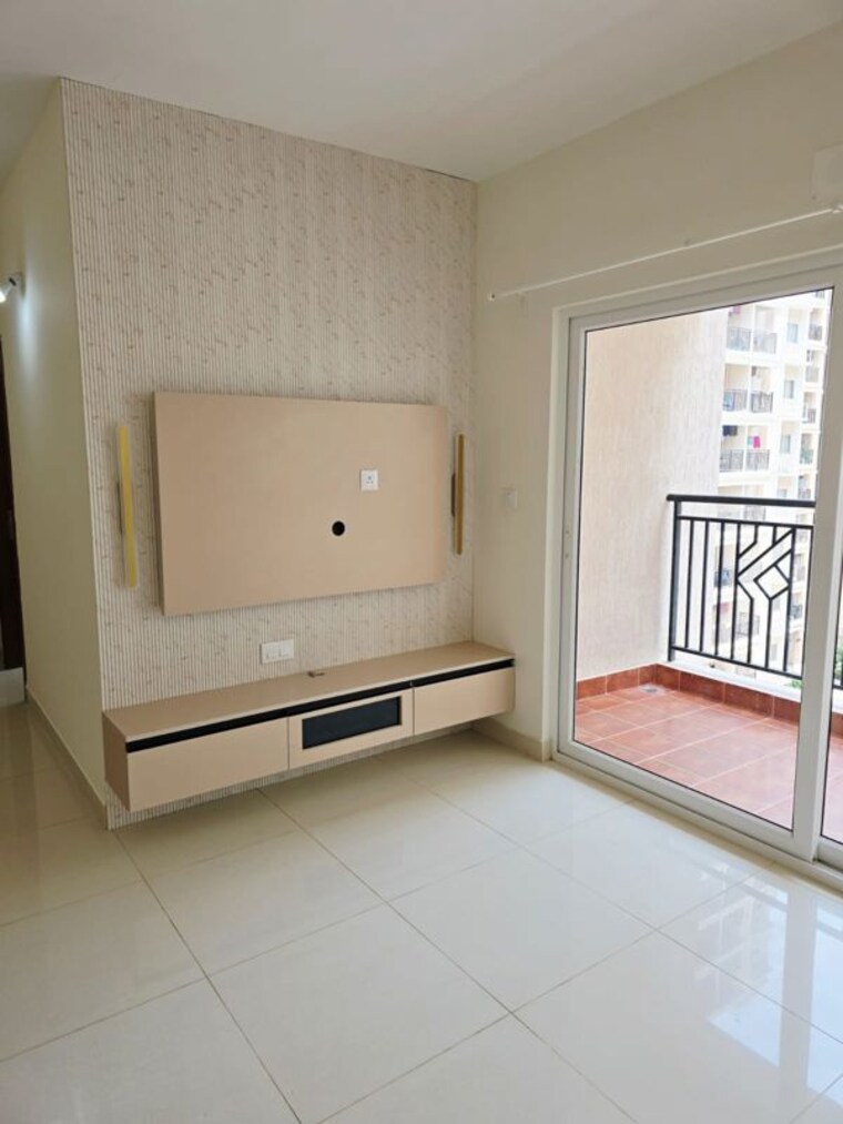 Living Room, prestige-primrose-hills 3 Bedroom 1500 Sq.Ft. Apartment In Banashankari 6th Stage Bangalore 10357932