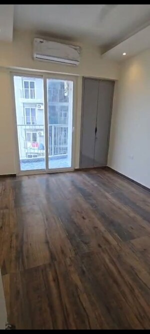 Bedroom in 2.5 BHK Apartment at Rishabh Hindon Green Valley, Ahinsa Khand 2 – for Sale