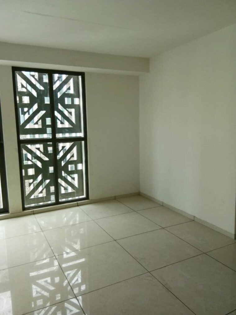 Room, vastrapur Commercial Office Space 756 Sq.Ft. In Vastrapur Ahmedabad 10357985